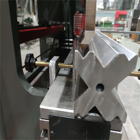 Висококачествена cnc хидравлична машина за огъване / пресова спирачна машина за плоско щанцоване