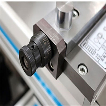 Фабрична Китай нова висококачествена неръждаема ламарина cnc метална хидравлична пресова спирачка 160T3200