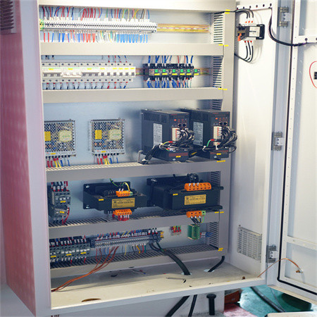 Машина за спирачна преса Автоматична персонализирана хидравлична E200p Cnc хидравлична спирачна преса машина за огъване с германска електроника