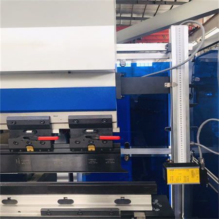 CNC Хидравлична JCO алуминиева преса за огъване 4м. Продавам Машина за маркиране на тръби